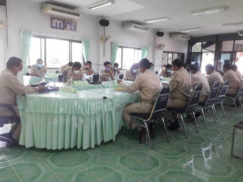 ประชุมสภาเทศบาลตำบลพอกน้อย สมัยสามัญประจำปี 2564 สมัยที่ 2 ครั้งที่ 3 วันที่ 23 สิงหาคม 2564 ณ ห้องประชุมสำนักงานเทศบาลตำบลพอกน้อย