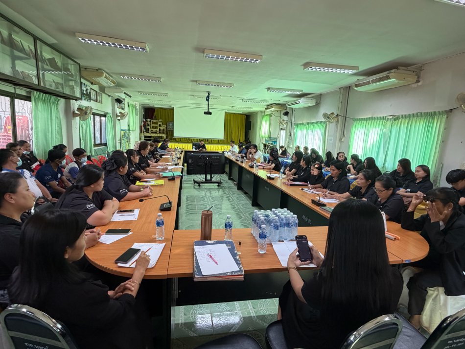 เทศบาลตำบลพอกน้อย ประชุมประจำเดือน ตุลาคม 2569 