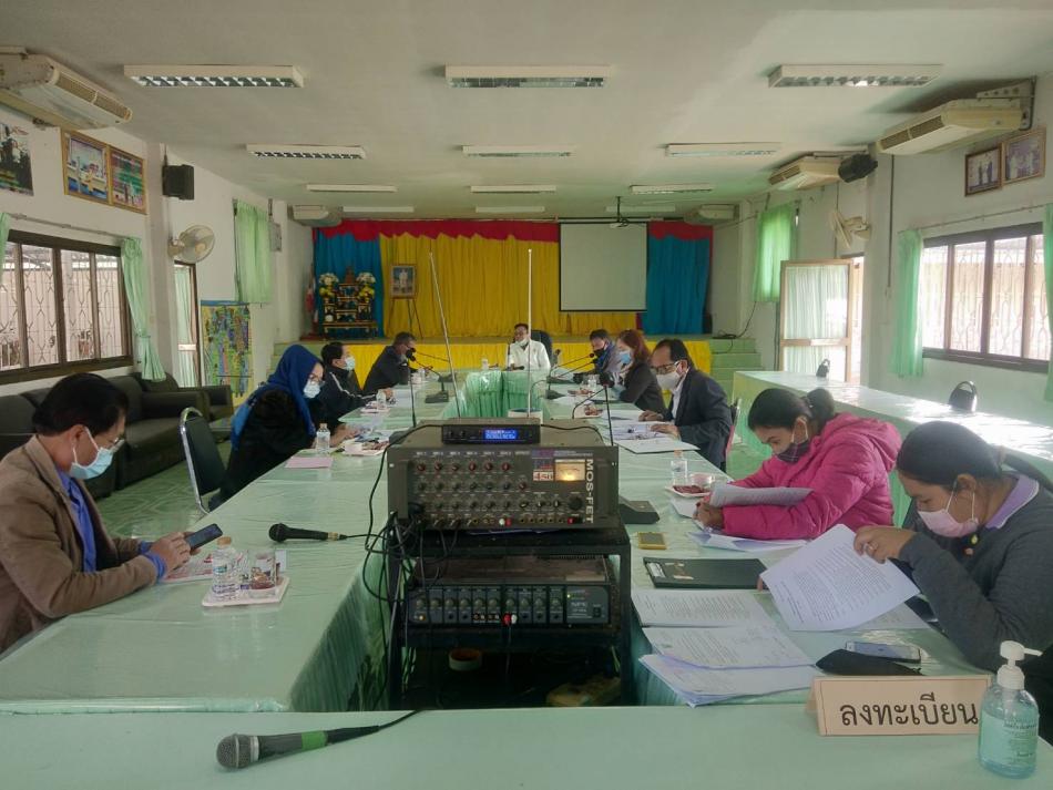 ประชุมคณะกรรมการจัดหาประโยชน์ในทรัพย์สินของเทศบาลตำบลพอกน้อย