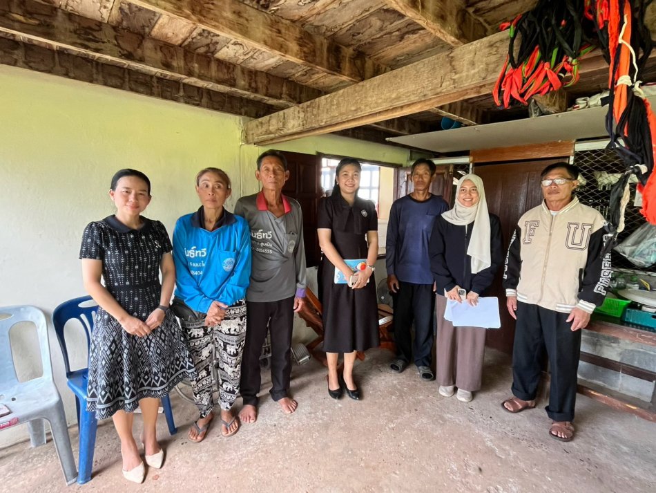 ราย นายมีชัย  อุปรี บ้านพอกใญ่ ม.7 ตำบลพอกน้อย อำเภอพรรณานิคม จังหวัดสกลนคร