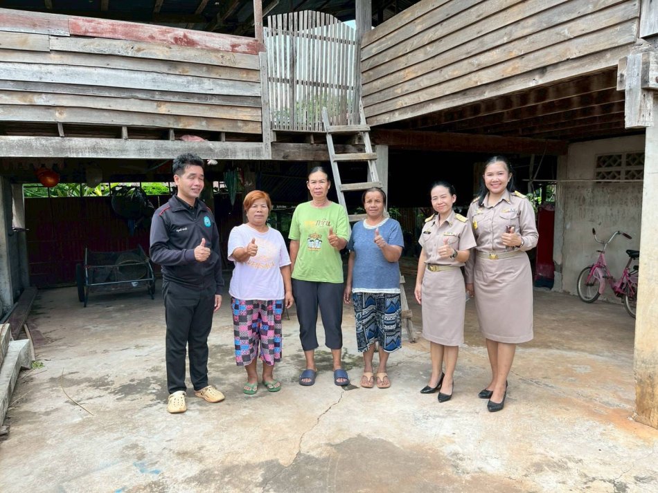 เทศบาลตำบลพอกน้อย ได้ลงพื้นที่ตำบลพอกน้อย คัดกรองความเดือดร้อน ด้านที่อยู่อาศัยของประขาชนตำบลพอกน้อย ประจำปี พ.ศ.2569 จำนวน 8 ราย     ราย    1. นางสาวไพรวัลย์ เทพเสนา  อายุ 53 ปี บ.พอกน้อย  ม.1 